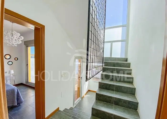 וילה Namaste Private Pool By Holidays *